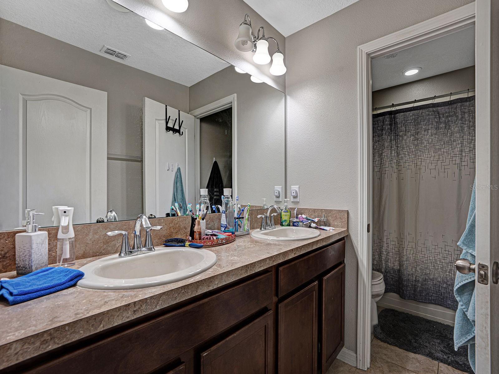WORTHINGTON - Residential