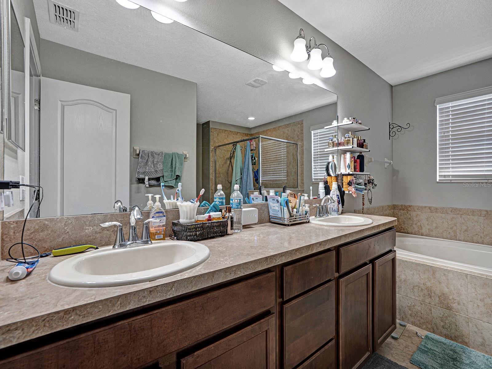 WORTHINGTON - Residential