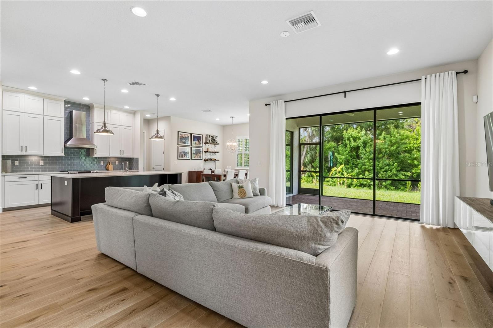 MARSH POINTE - Residential