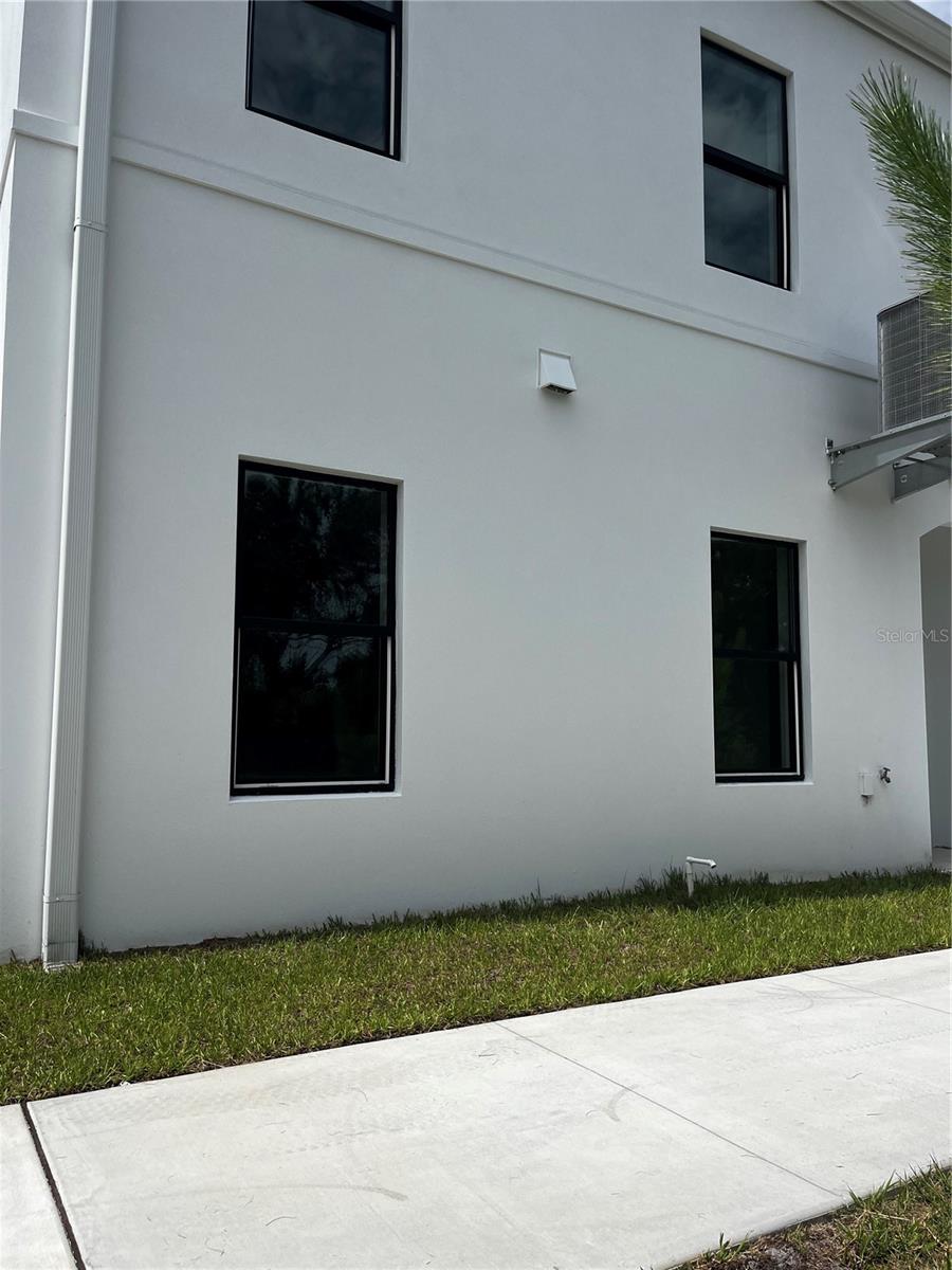 GARDENS/DIANA NORTH BLDG 1 - Residential