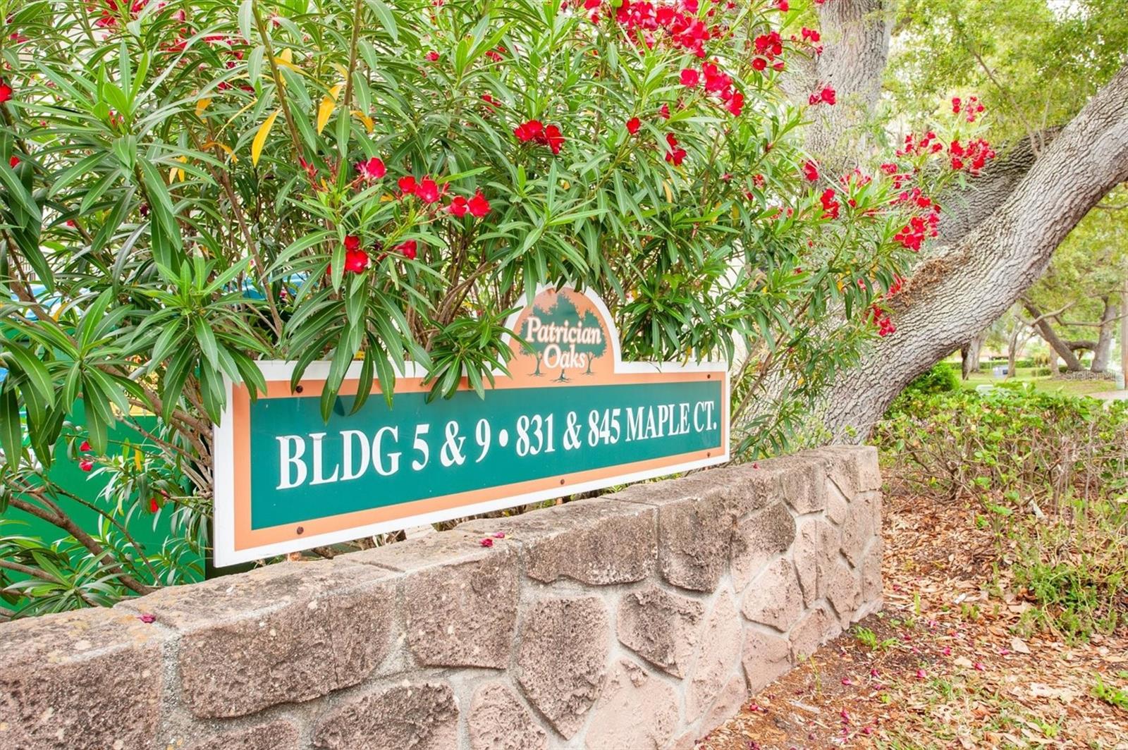 PATRICIAN OAKS - Residential
