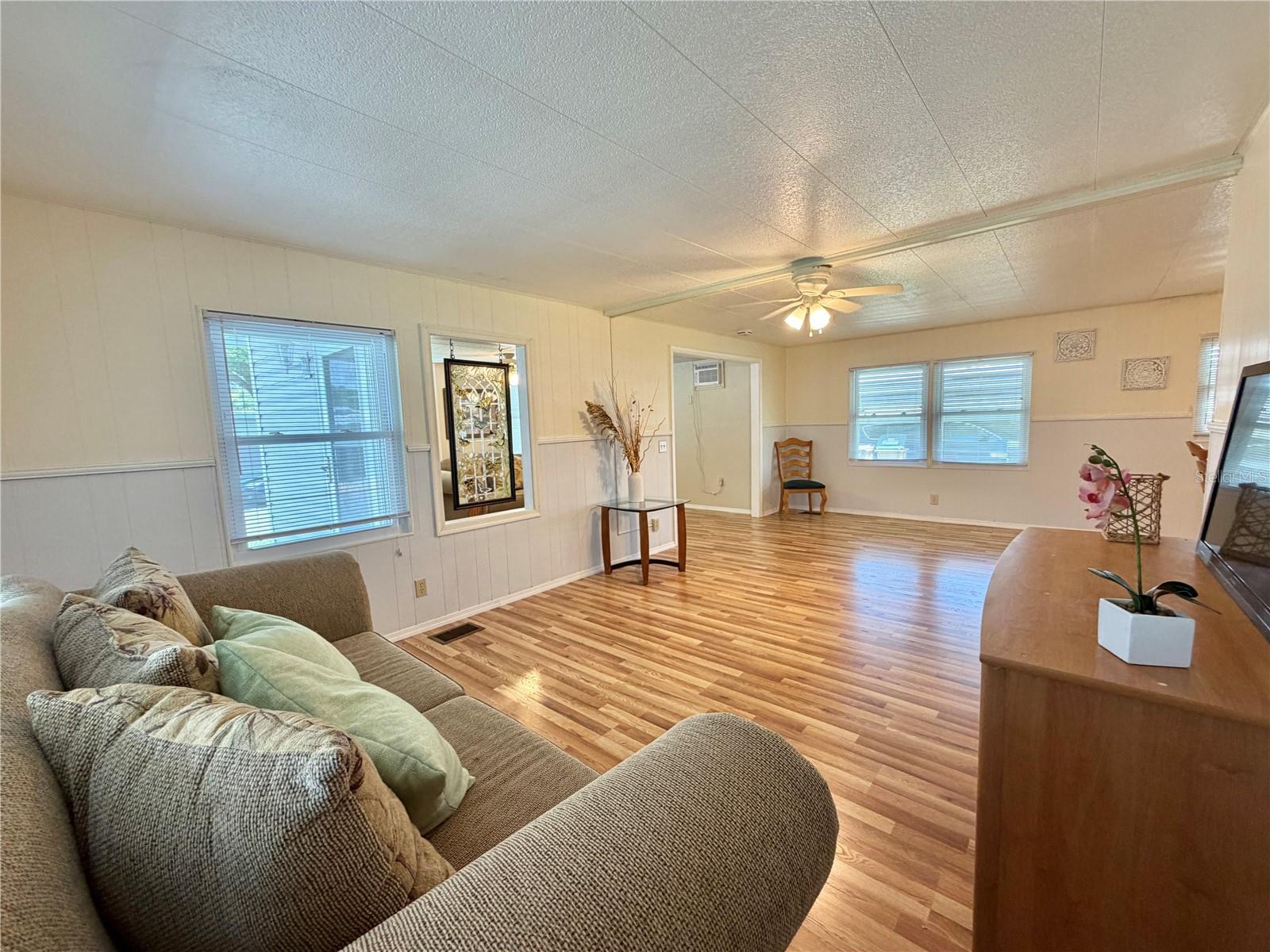 HAWTHORNE AT LEESBURG A COOP - Residential