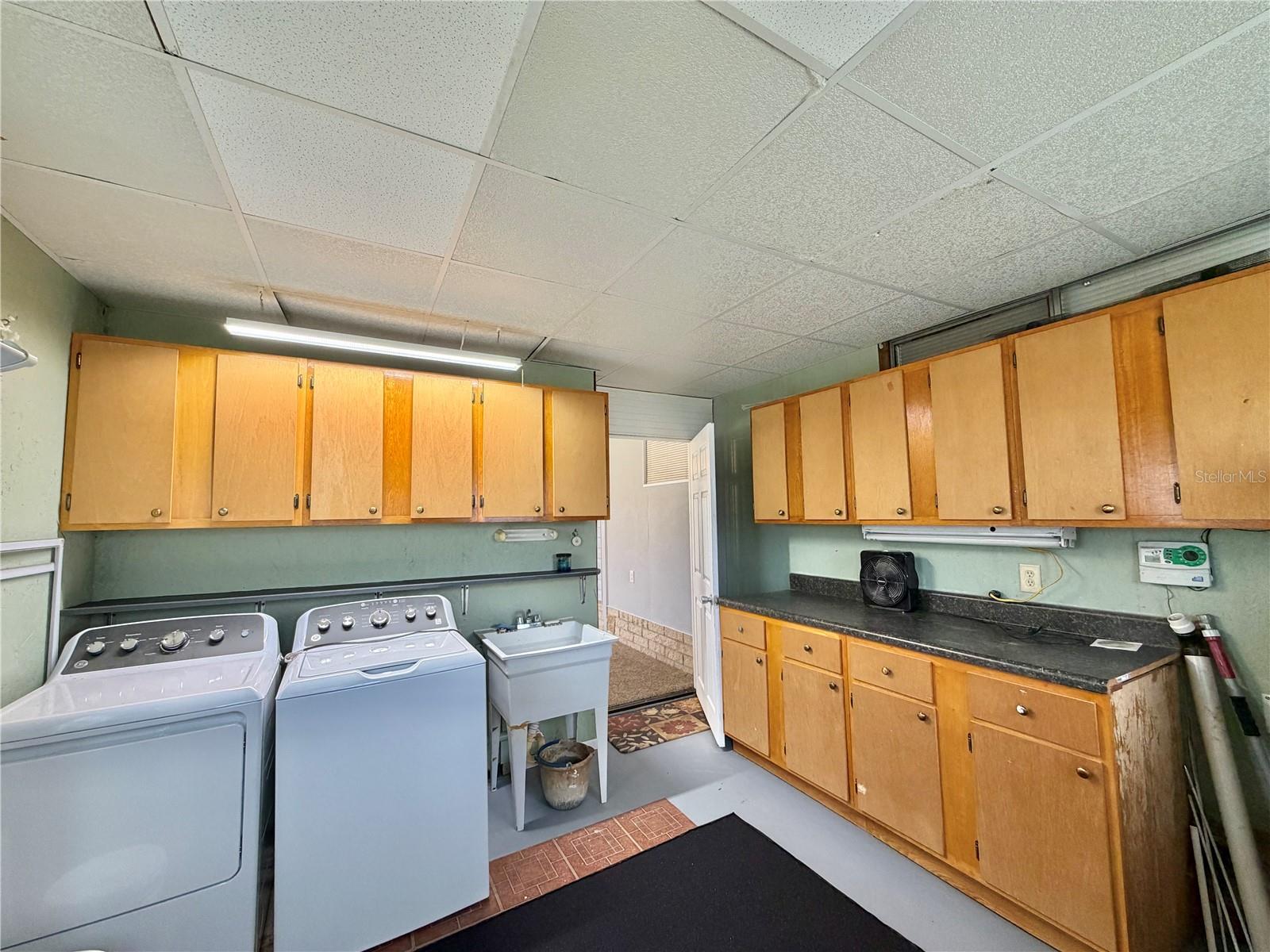 HAWTHORNE AT LEESBURG A COOP - Residential