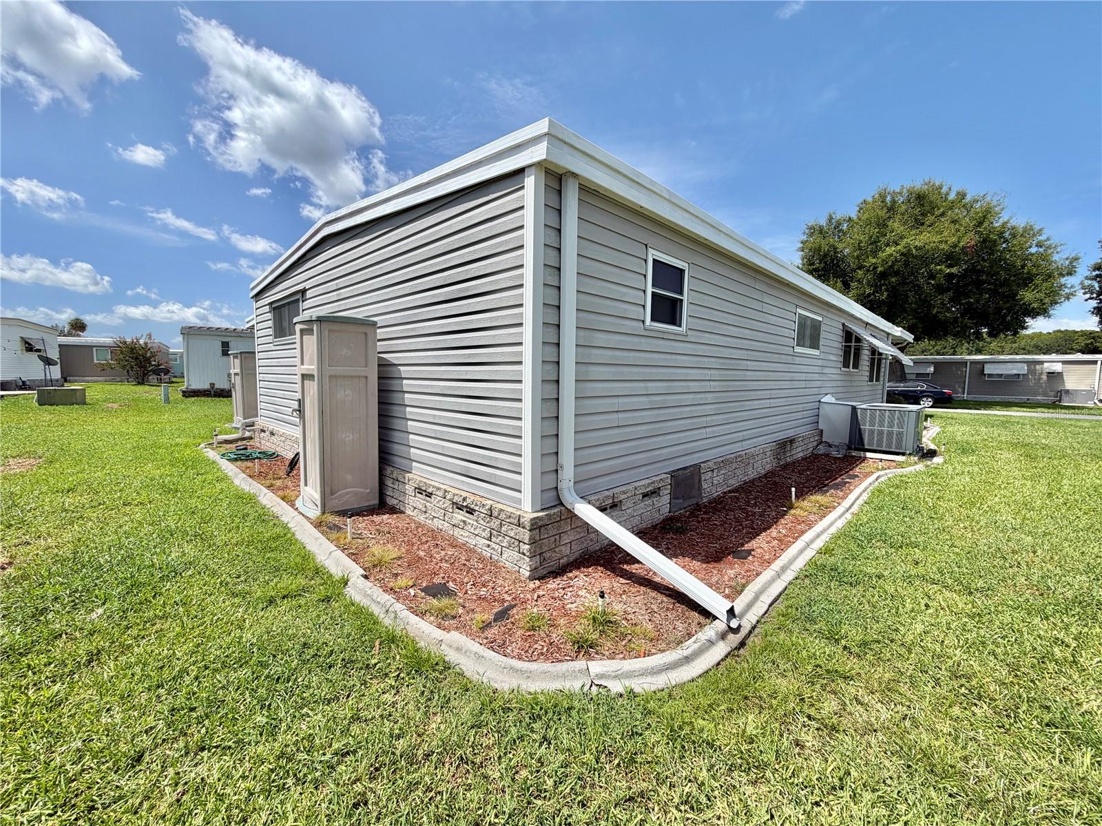 HAWTHORNE AT LEESBURG A COOP - Residential