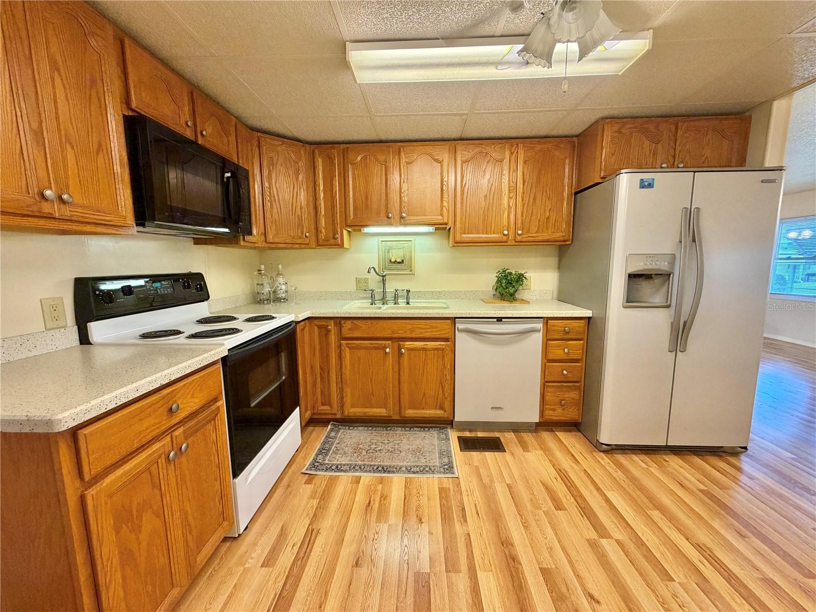 HAWTHORNE AT LEESBURG A COOP - Residential