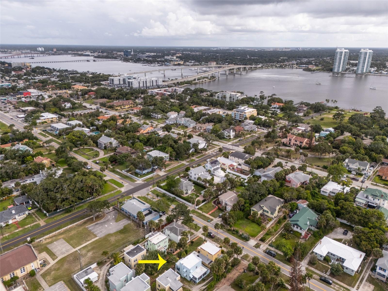 CLARENDON COURT BLK 31 EAST DAYTONA - Residential