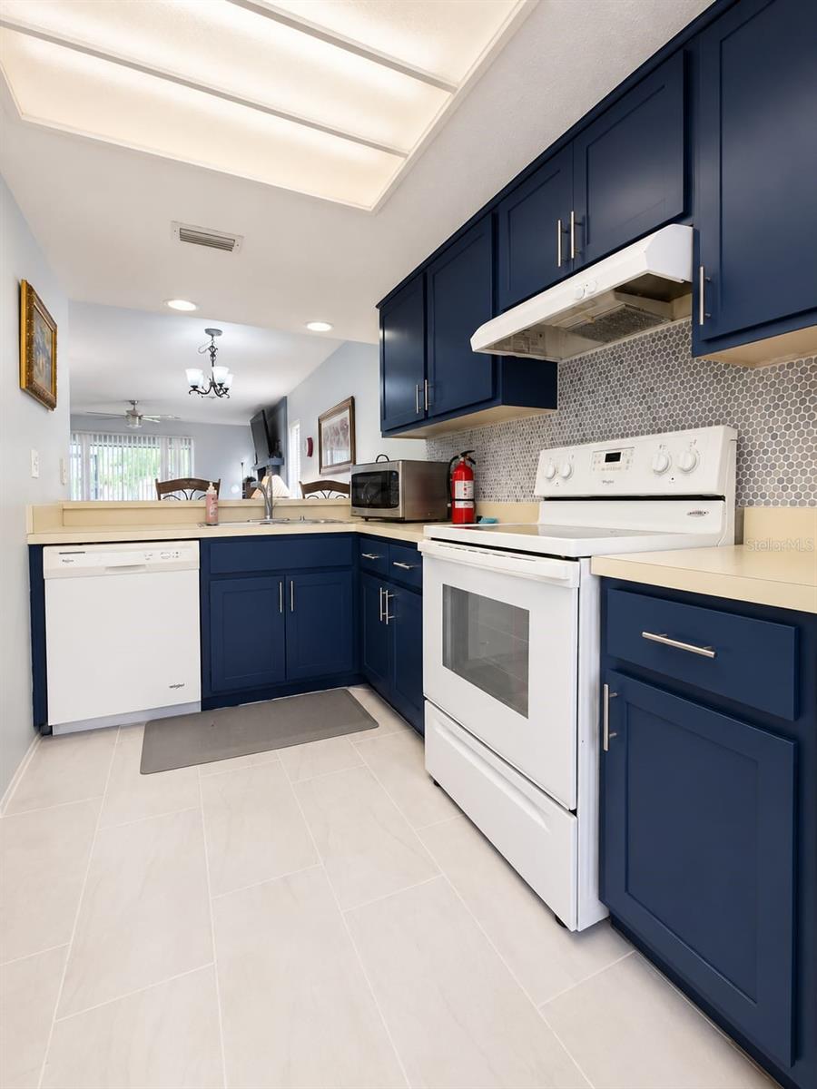 EAST LAKE WOODLANDS CONDO - Residential Lease