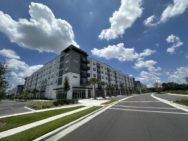 MILLENIA PARK - Residential Lease