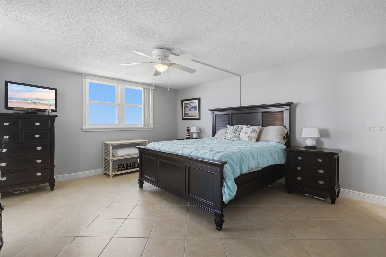 EAST WIND SOUTH & NORTH - Residential Lease