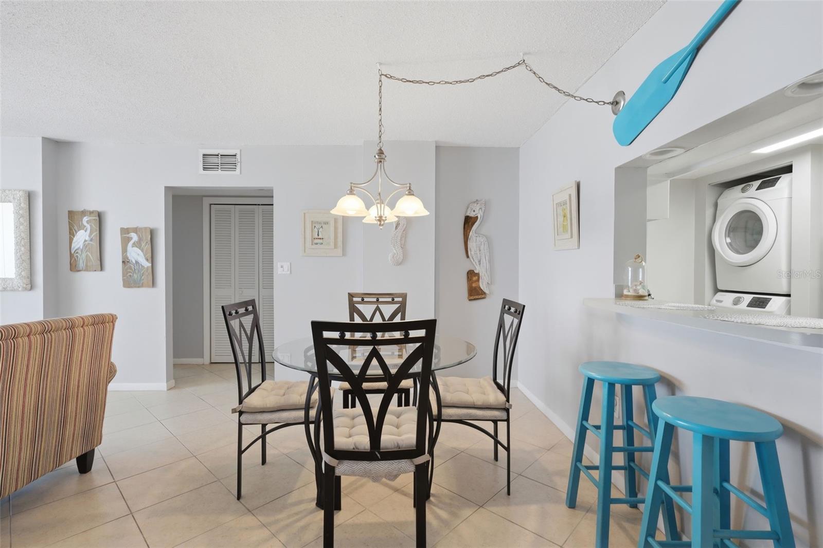 EAST WIND SOUTH & NORTH - Residential Lease