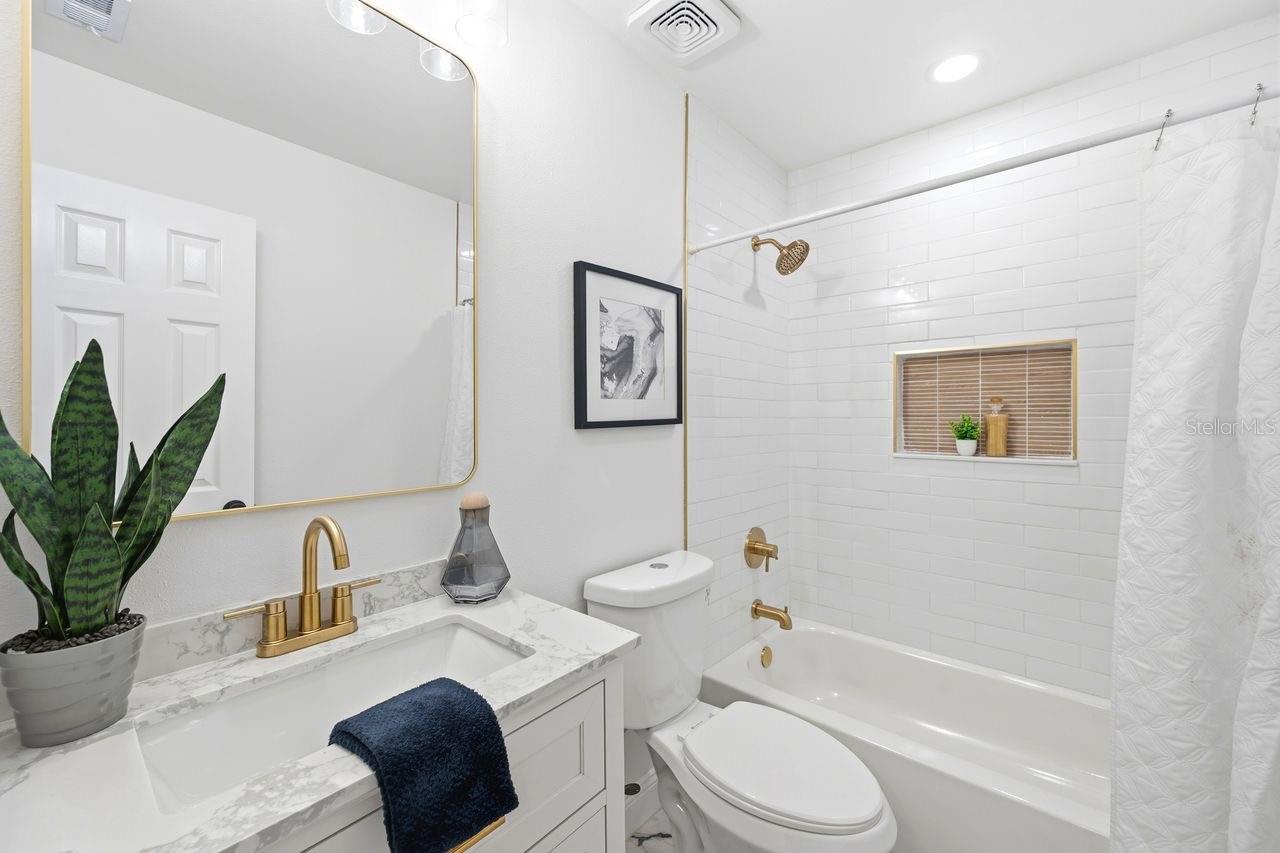 BAYSHORE GARDENS SEC 20 - Residential