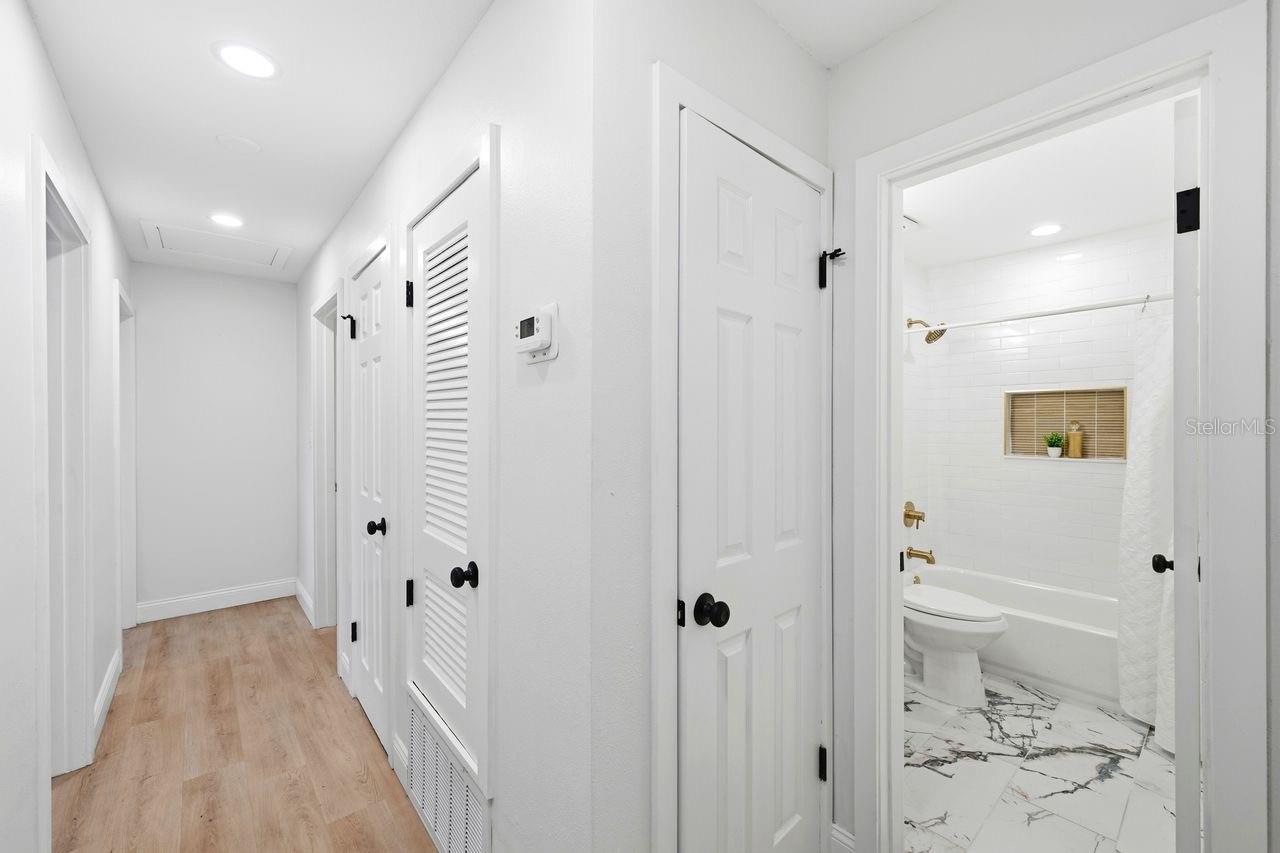 BAYSHORE GARDENS SEC 20 - Residential