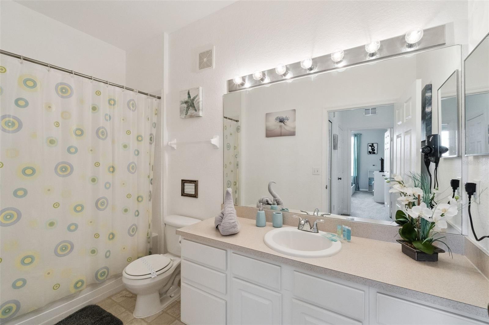 VENTURA AT WINDSOR HILLS CONDO PH 2 - Residential