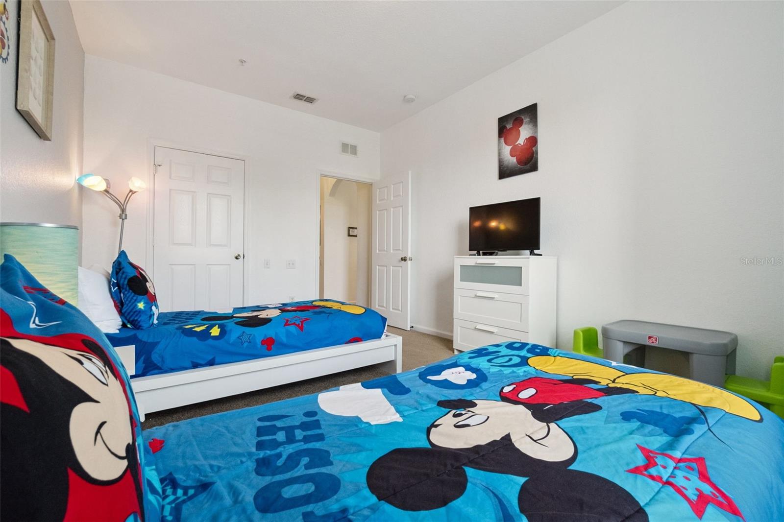 VENTURA AT WINDSOR HILLS CONDO PH 2 - Residential