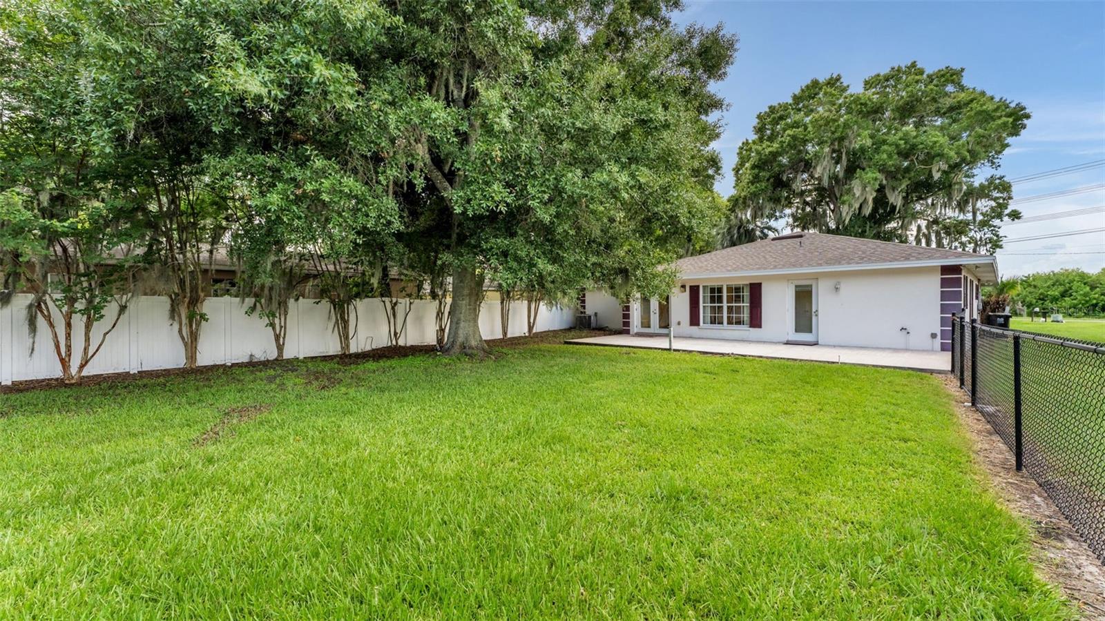 COUNTRY CLUB ESTATES SUB - Residential
