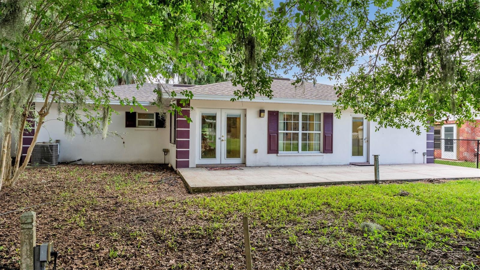 COUNTRY CLUB ESTATES SUB - Residential