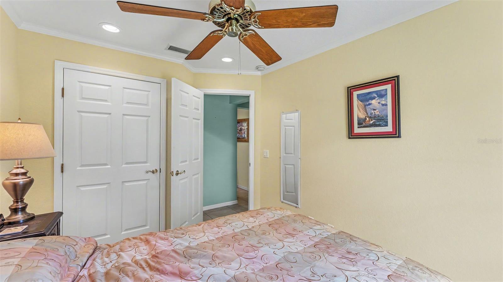 COUNTRY CLUB ESTATES SUB - Residential