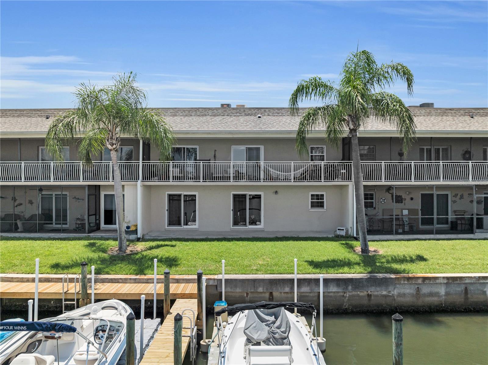BAY POINTE WATERFRONT CONDOMINIUMS - Residential