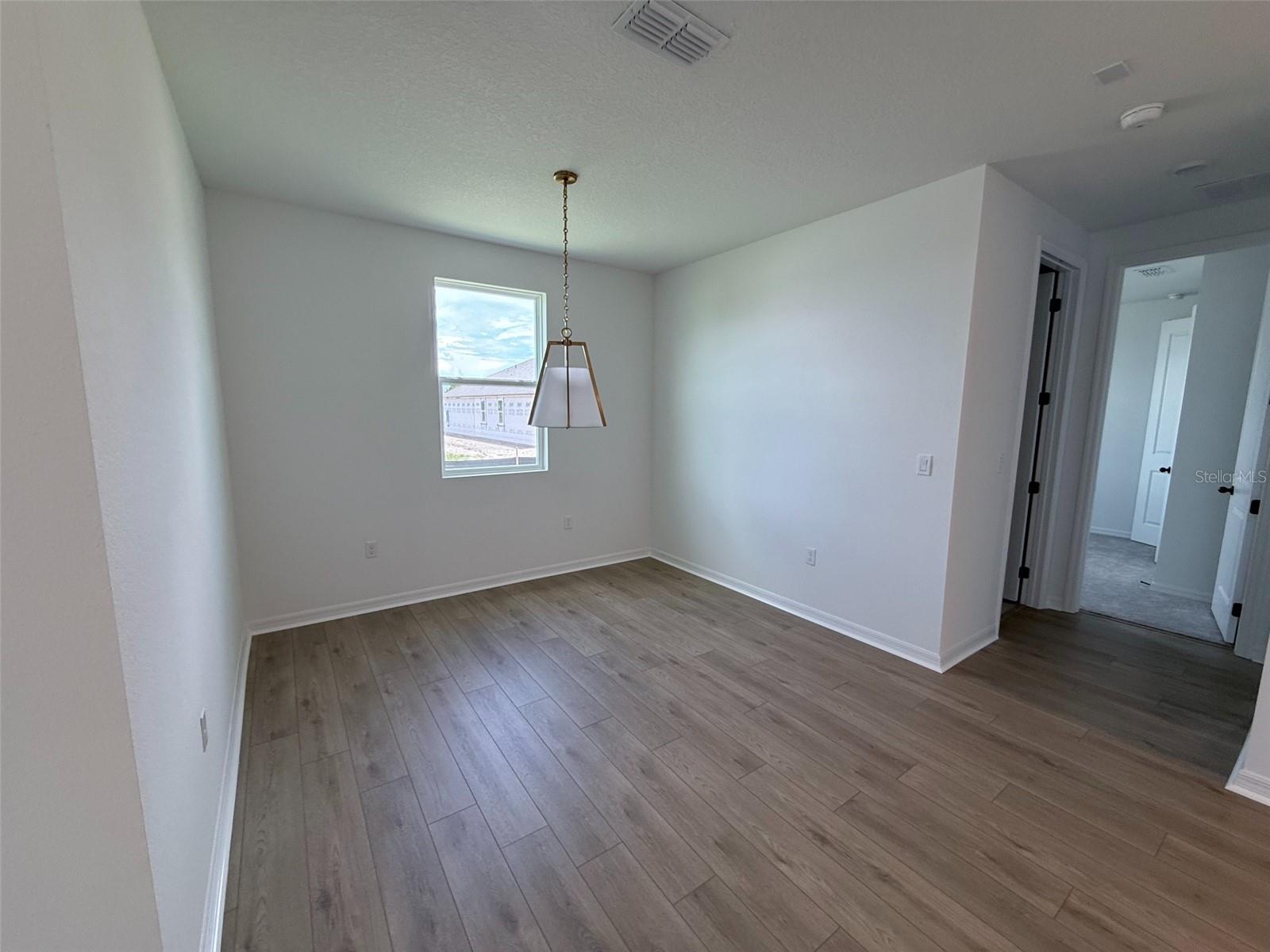 TRAILSIDE - Residential