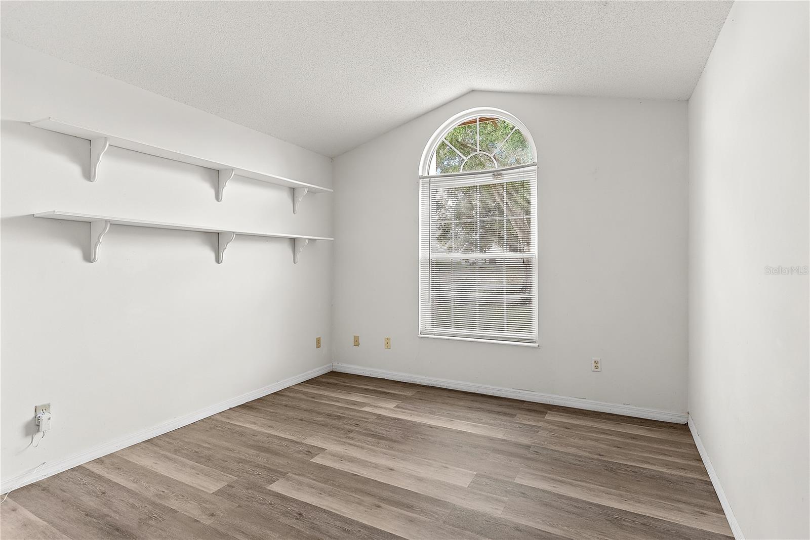 SOUTHRIDGE - Residential
