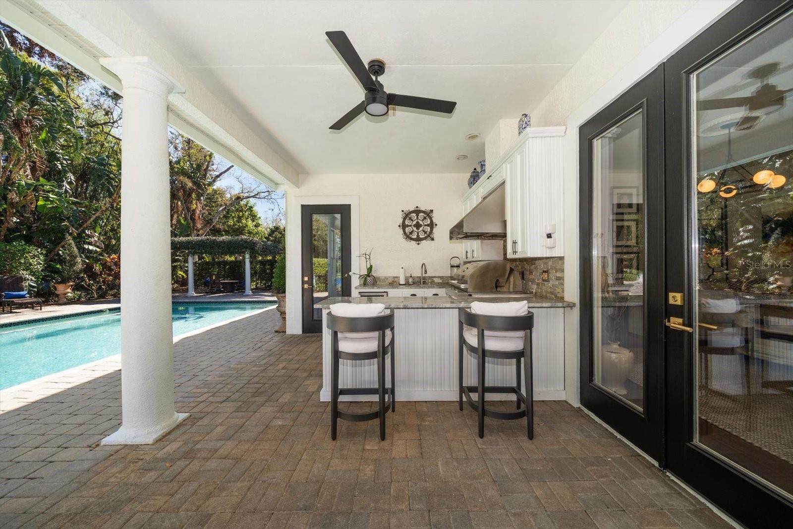 COACHMAN LAKES ESTATES - Residential