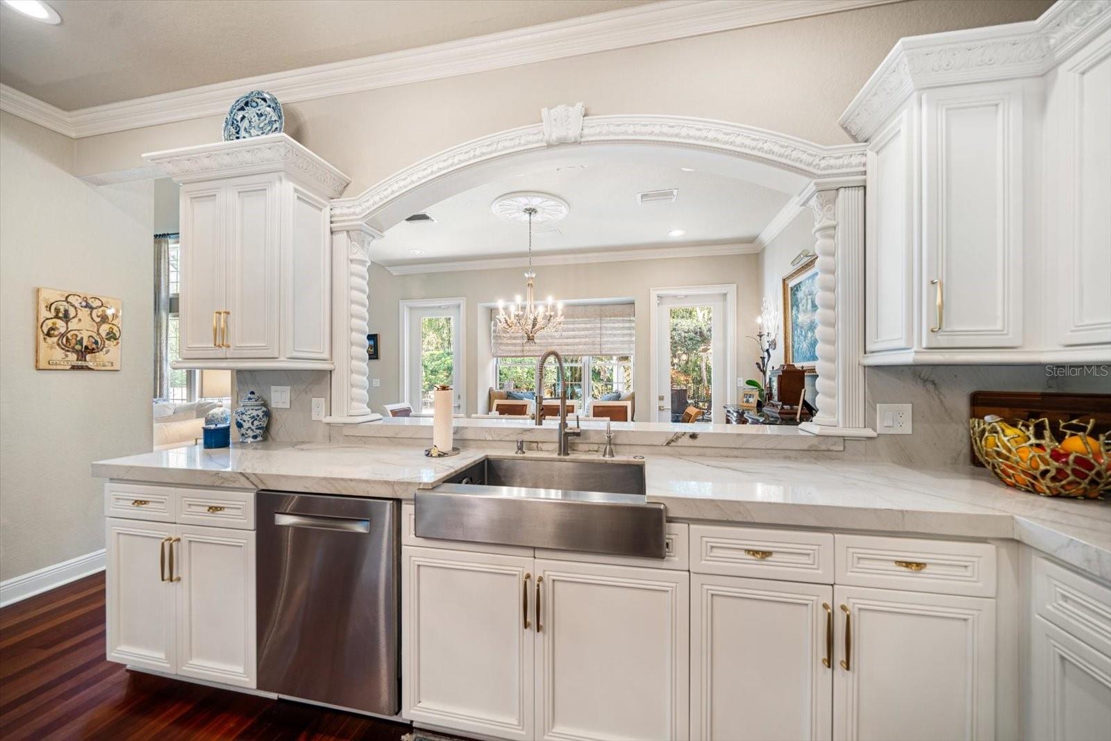 COACHMAN LAKES ESTATES - Residential