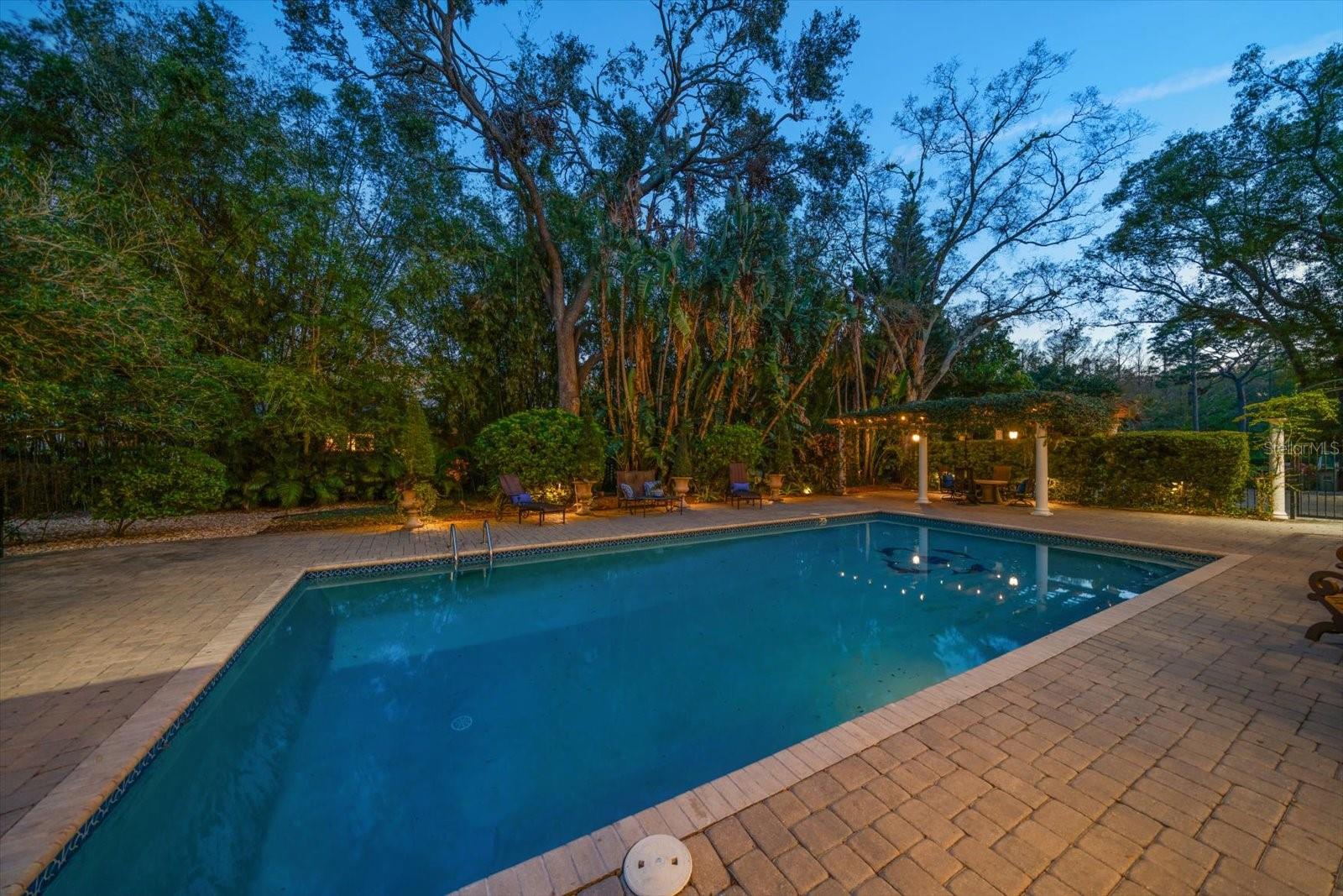 COACHMAN LAKES ESTATES - Residential
