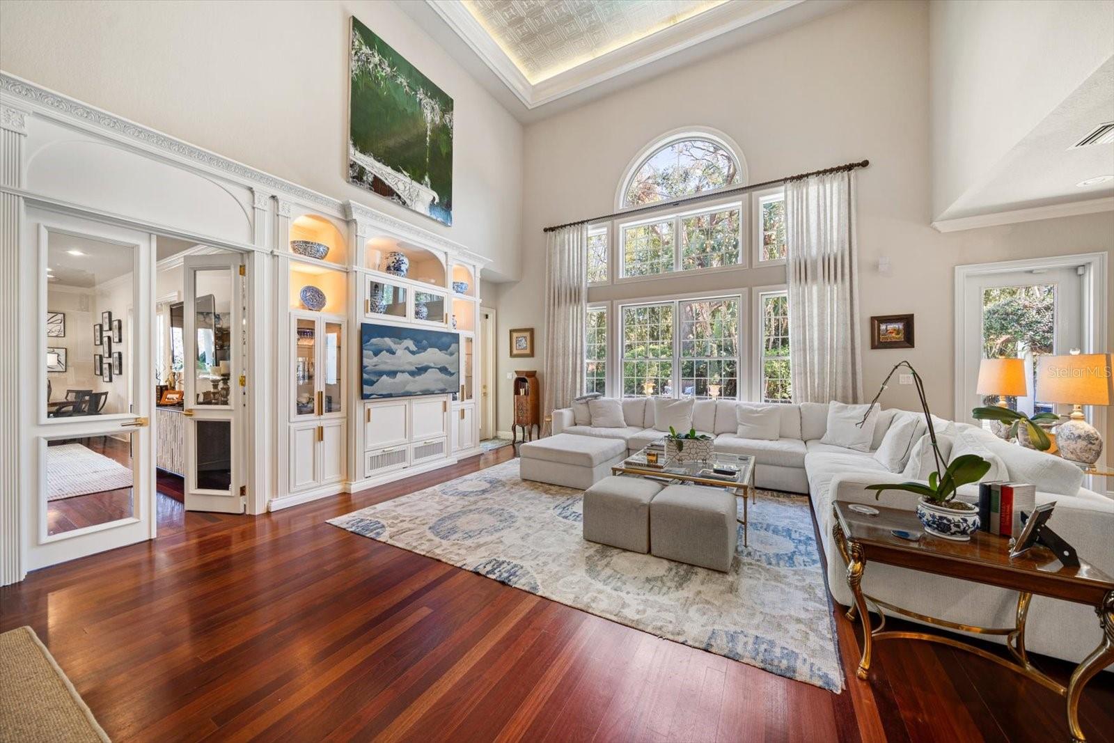 COACHMAN LAKES ESTATES - Residential