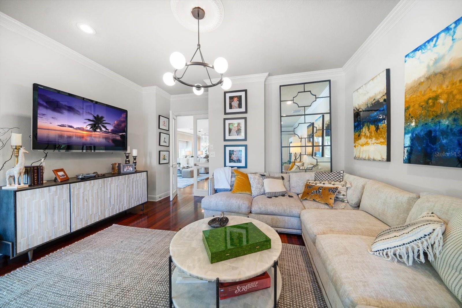 COACHMAN LAKES ESTATES - Residential