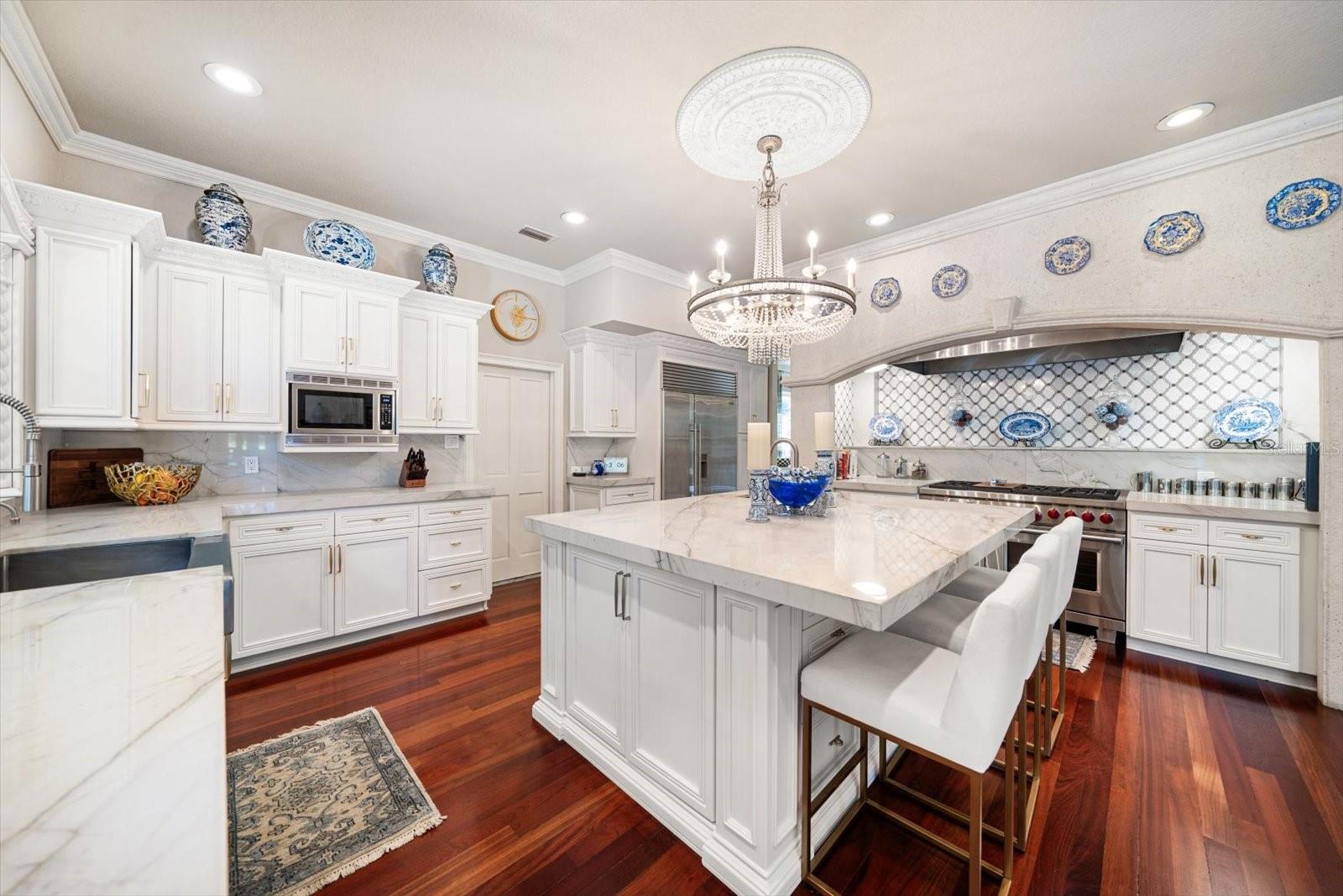 COACHMAN LAKES ESTATES - Residential