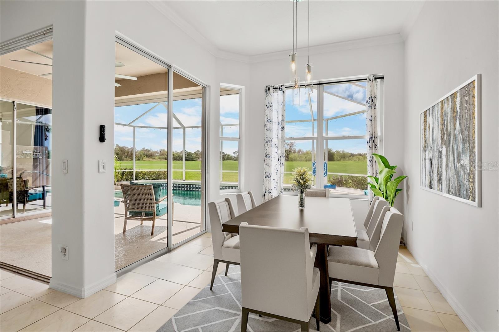 HERITAGE OAKS GOLF & COUNTRY CLUB - Residential