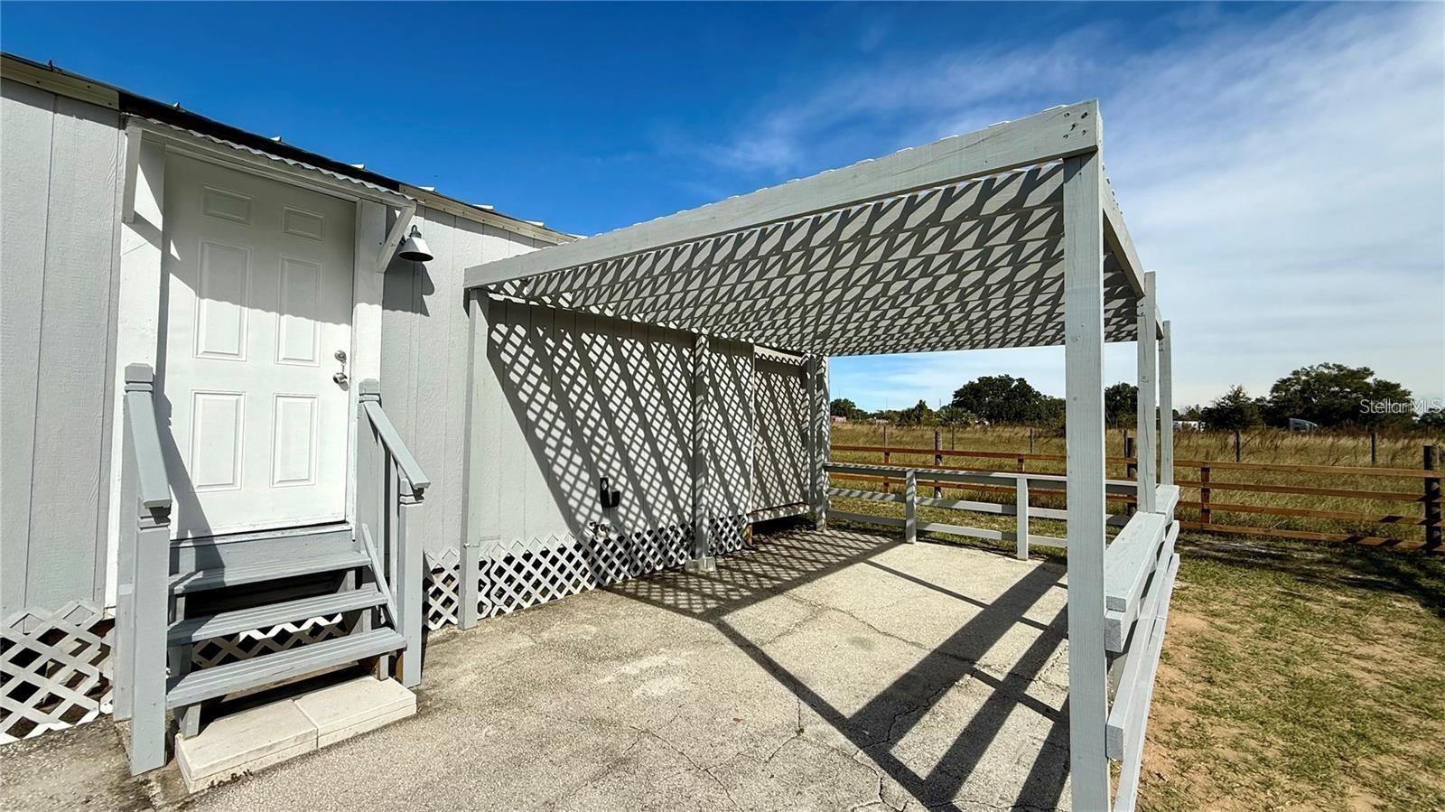 ELLISON PARK SUB - Residential Lease