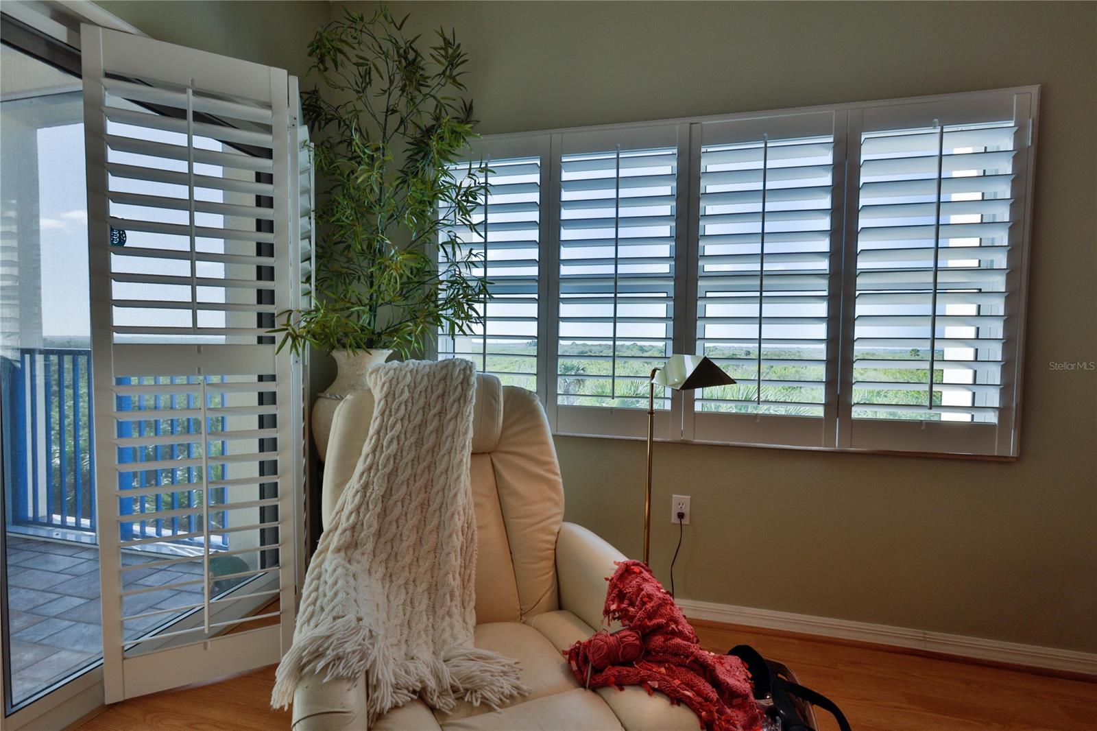 Ocean Walk Condo At Nsb Bldg 07 - Residential