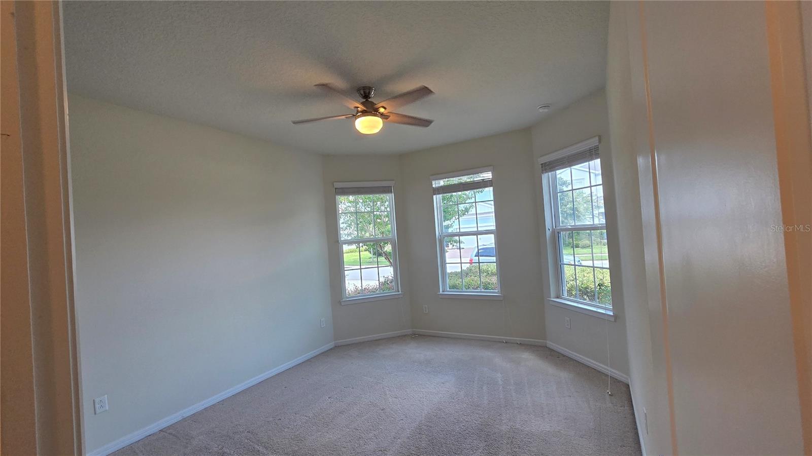 ISLES/LK NONA PH 1A - Residential Lease