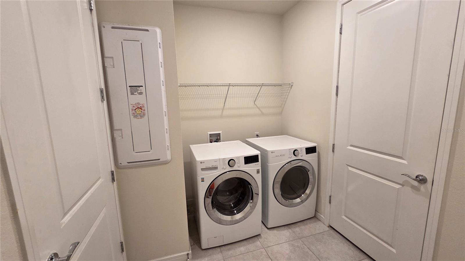 ISLES/LK NONA PH 1A - Residential Lease