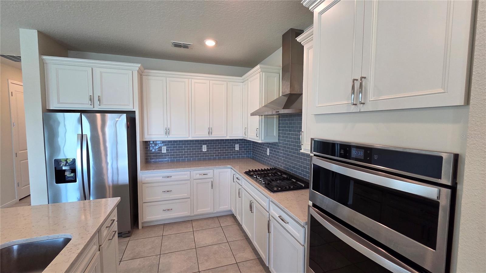 ISLES/LK NONA PH 1A - Residential Lease