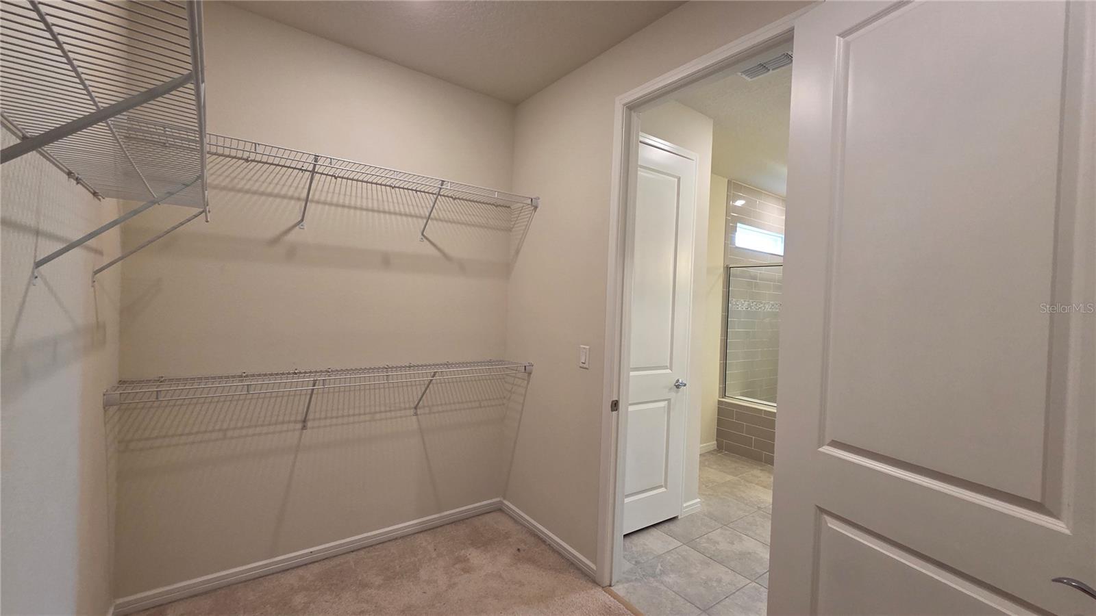 ISLES/LK NONA PH 1A - Residential Lease