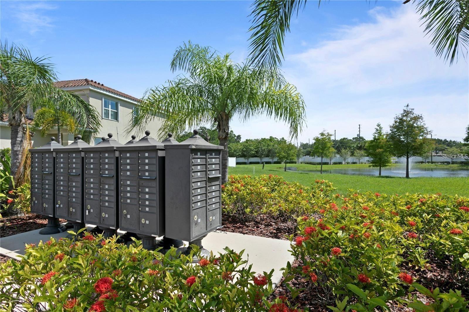 COLONNADE - Residential Lease
