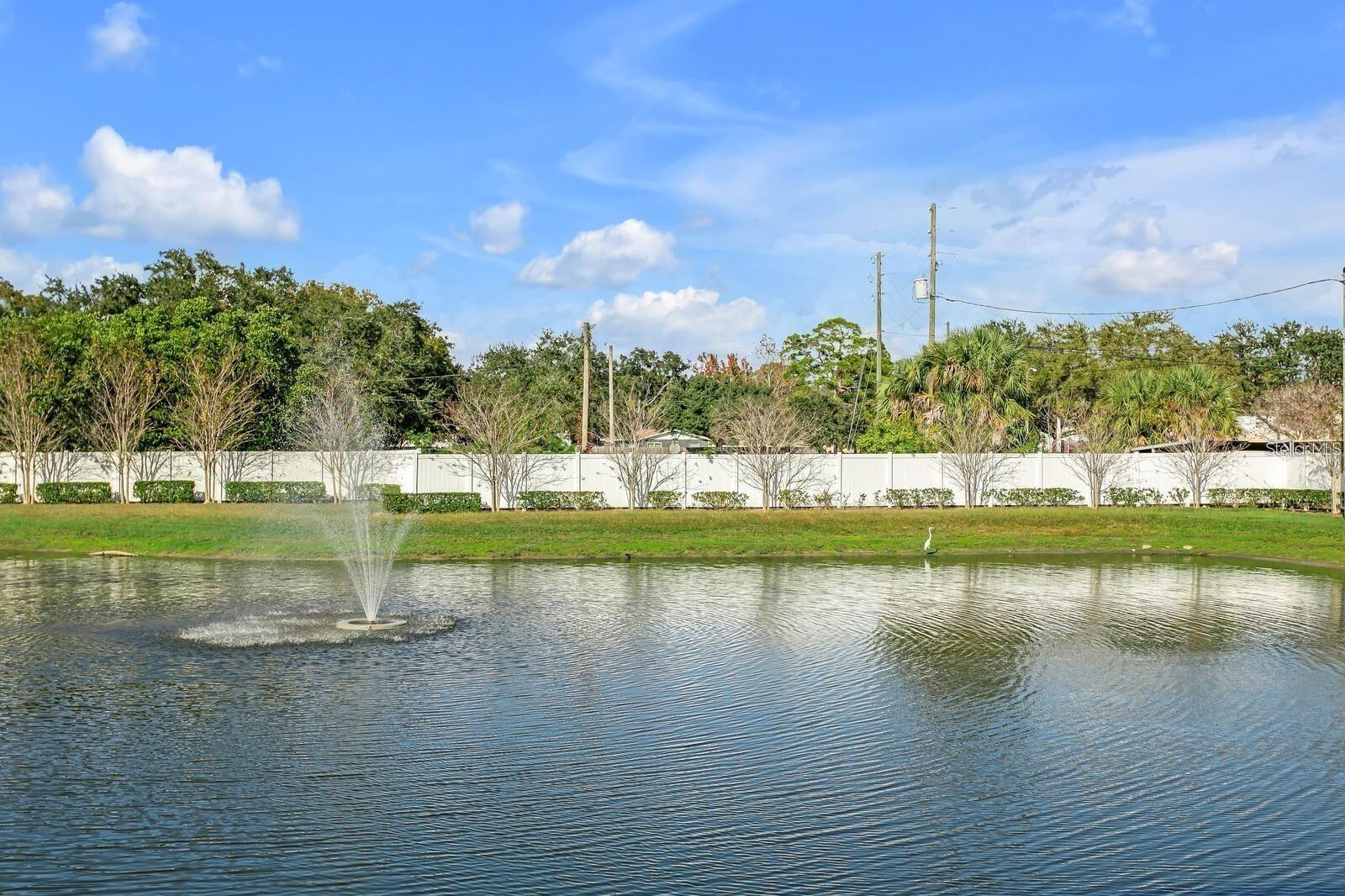 COLONNADE - Residential Lease