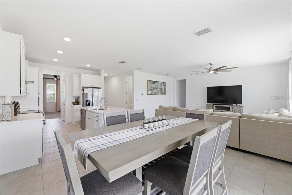 AVALON WEST - Residential