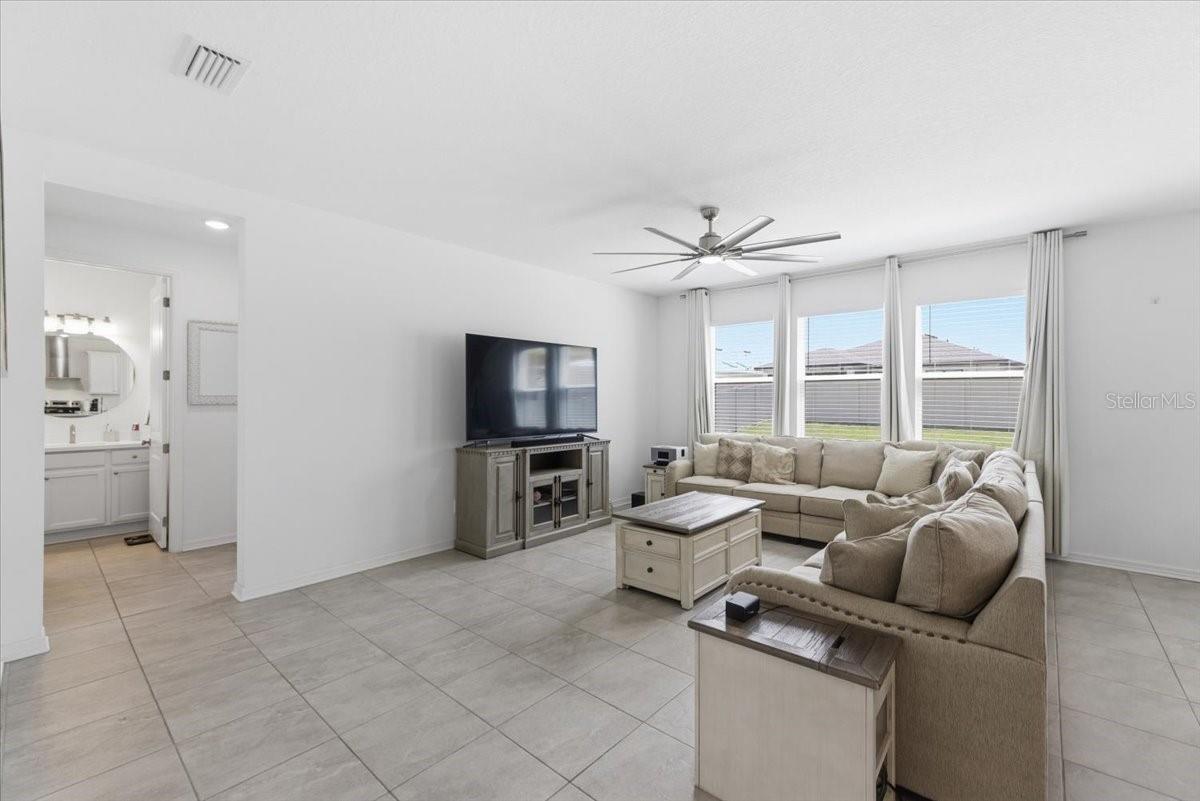 AVALON WEST - Residential