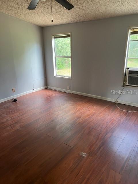 INTERLACHEN LAKES ESTATES - Residential Lease
