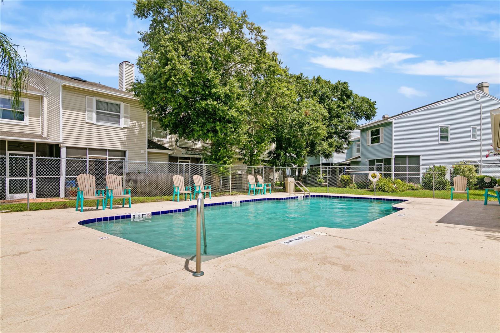 COPPERFIELD TWNHMS - Residential