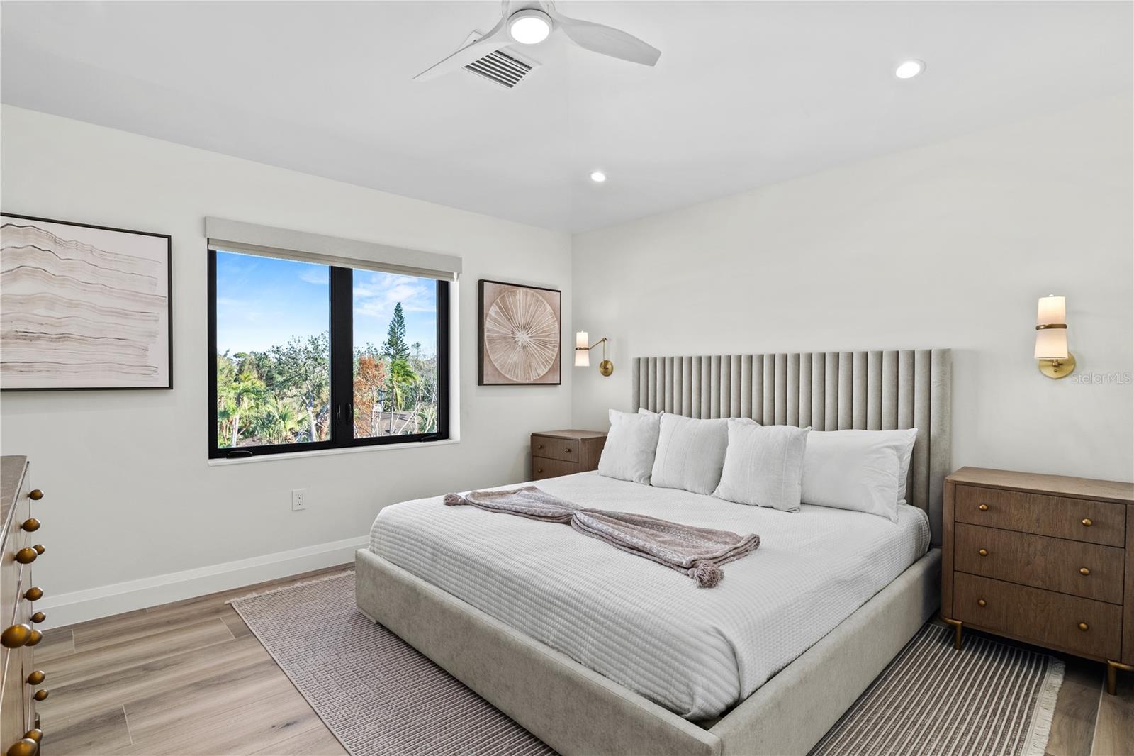 POINT O ROCKS TERRACE ADD - Residential