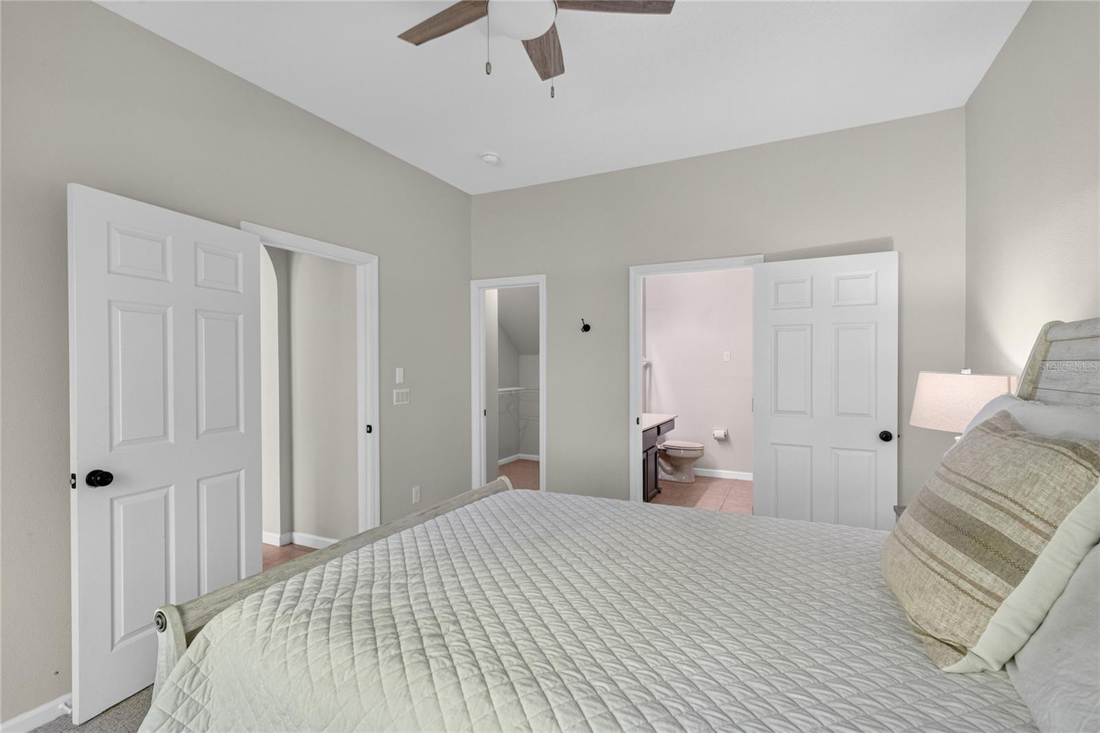 MOSS PARK COMMONS - Residential