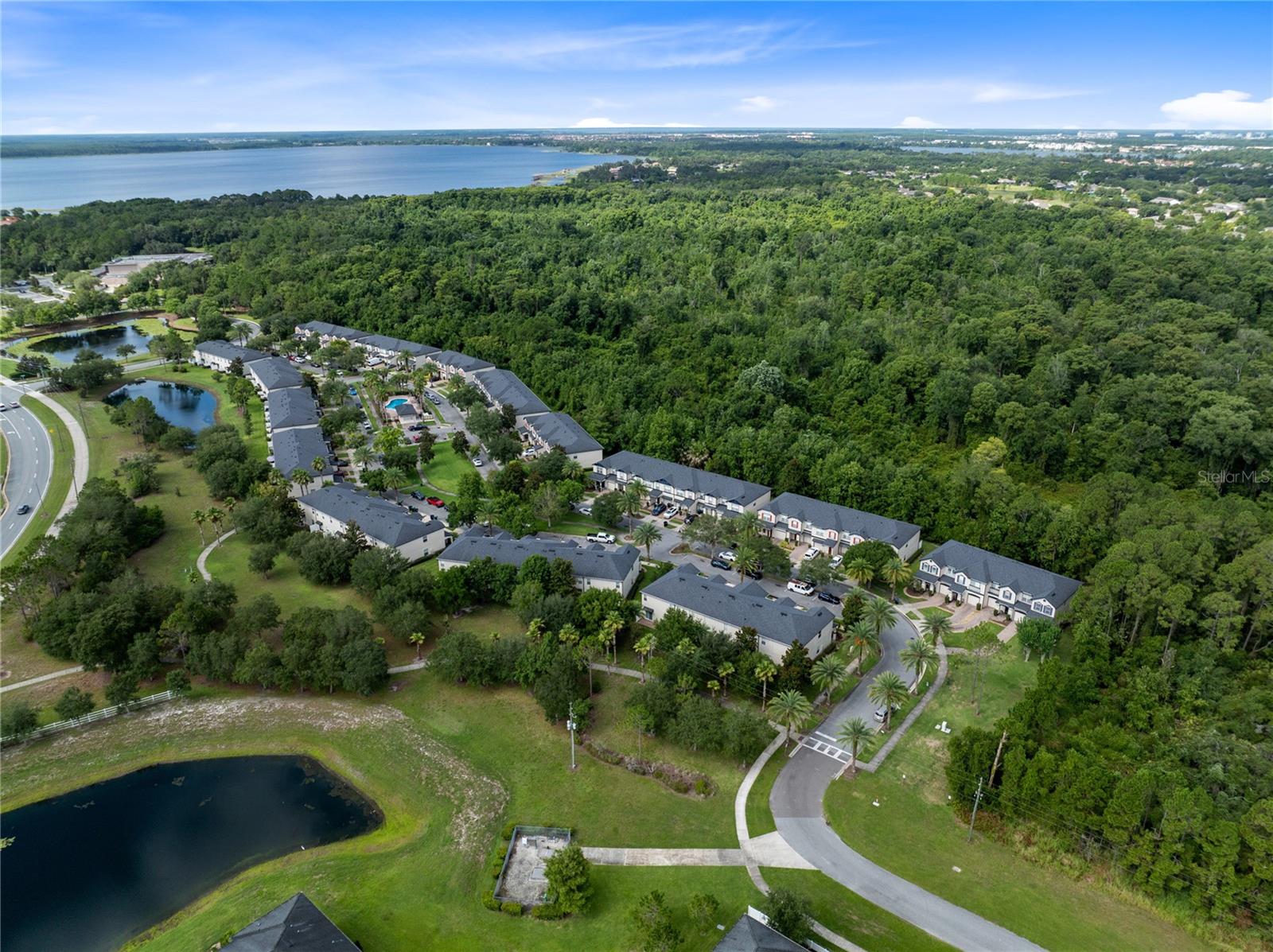 MOSS PARK COMMONS - Residential