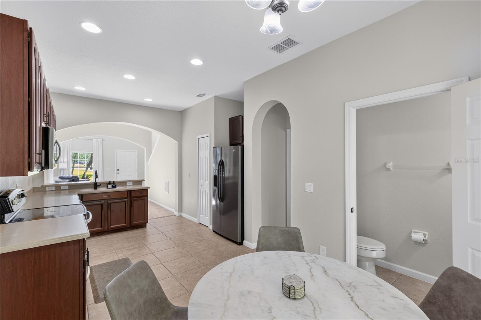 MOSS PARK COMMONS - Residential
