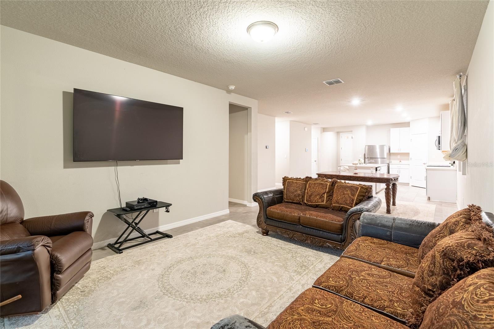 BRISTOL MDWS PH 1A & 1B - Residential