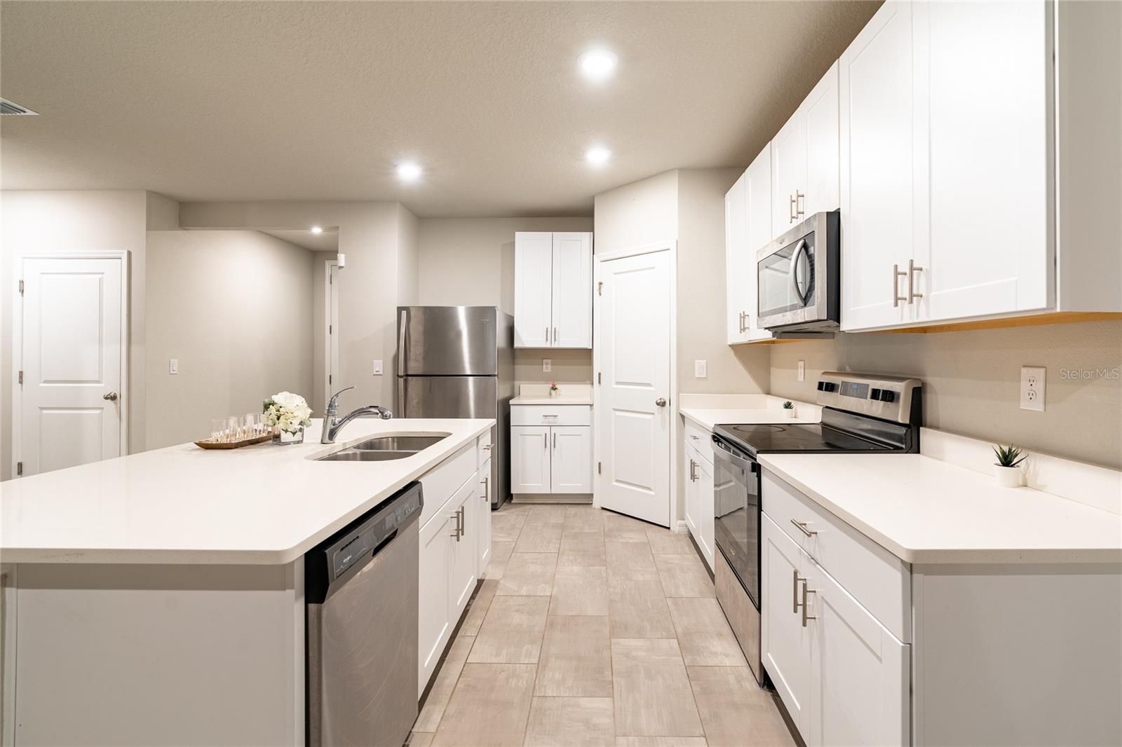 BRISTOL MDWS PH 1A & 1B - Residential