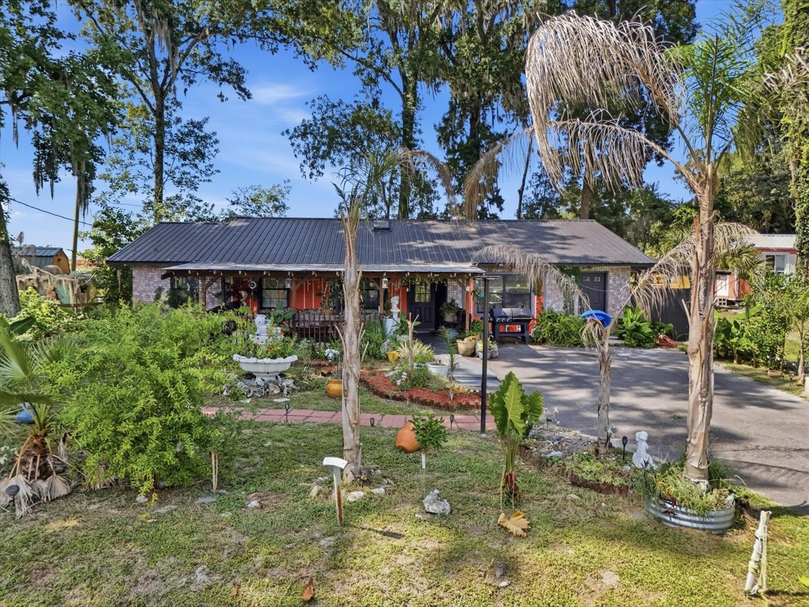 TREE HAVE - Residential